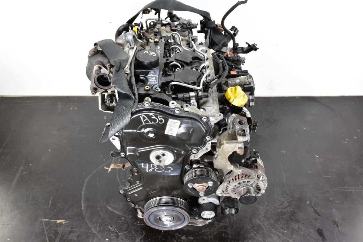 Moteur M9R 830 — vue 9