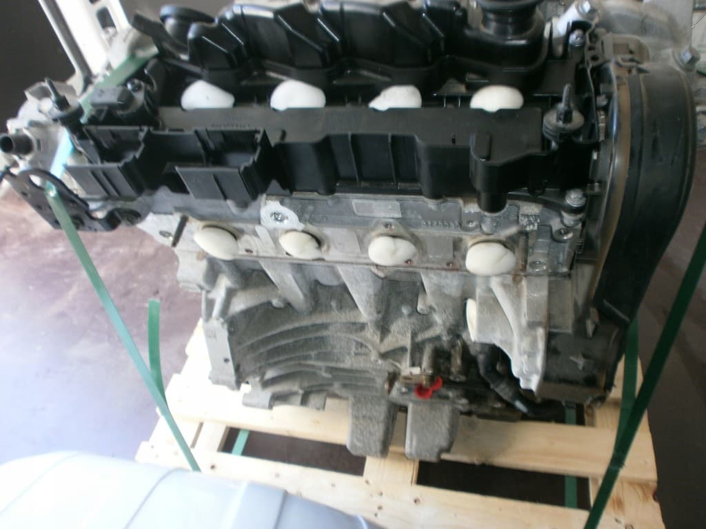Moteur D 4204 T14 — vue 2