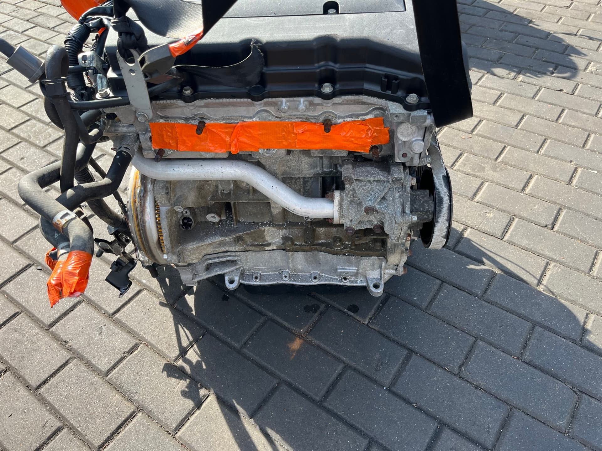 Moteur 4B12 — vue 12