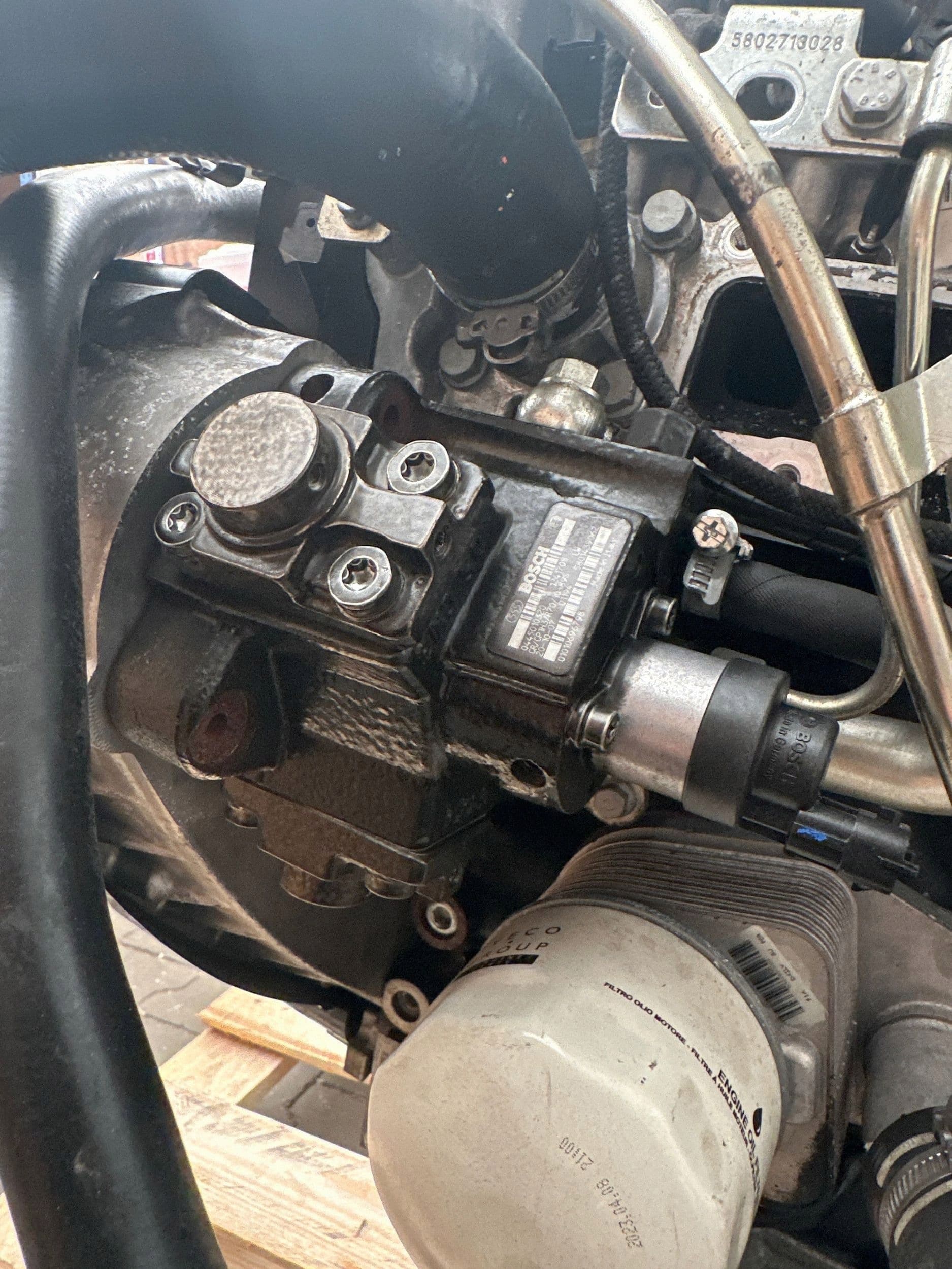 Moteur F1AFL411A — vue 3