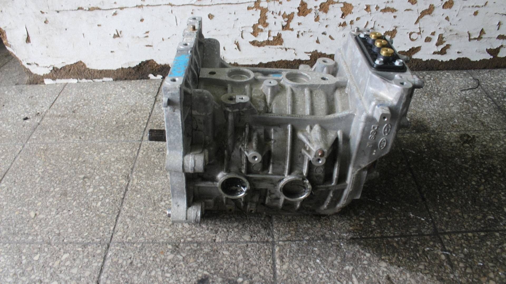 Moteur EM16 — vue 4