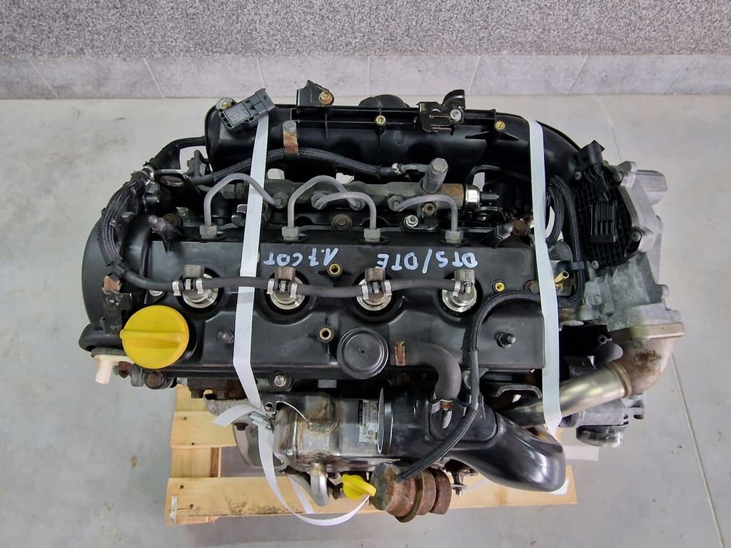 Moteur A 17 DTE — vue 3