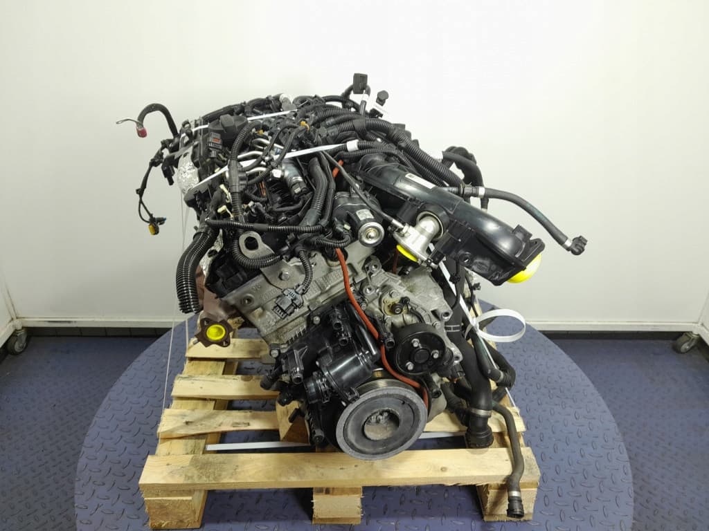 Moteur B57 D30 A - Image 1