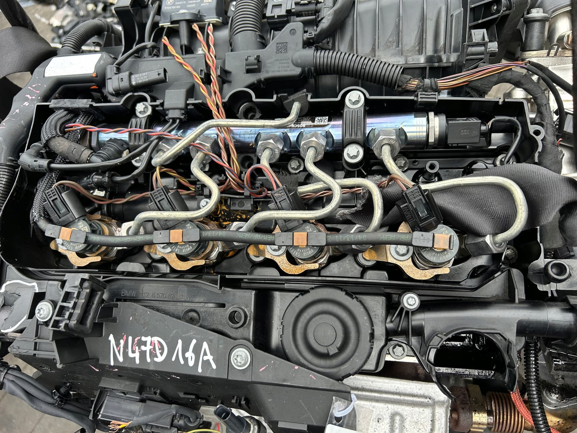 Moteur N47 D16 A — vue 10