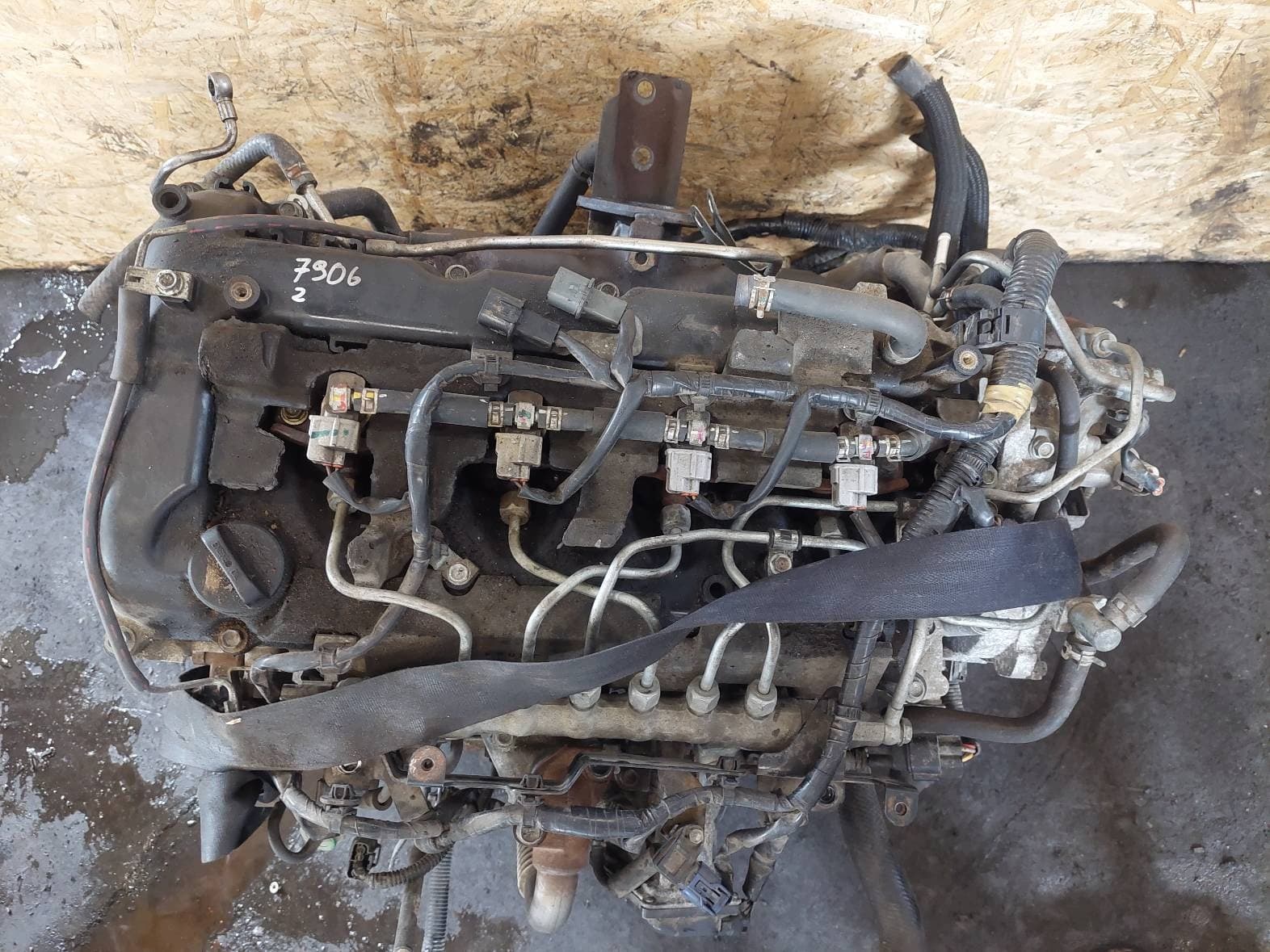 Moteur 4N13 — vue 6
