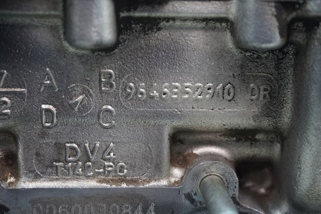 Moteur 8HY (DV4TED4) — vue 4