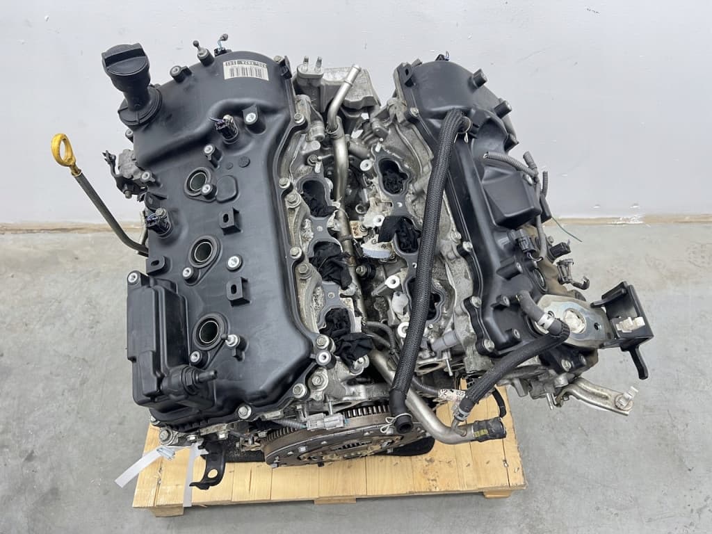 Moteur 2GR-FXS — vue 2