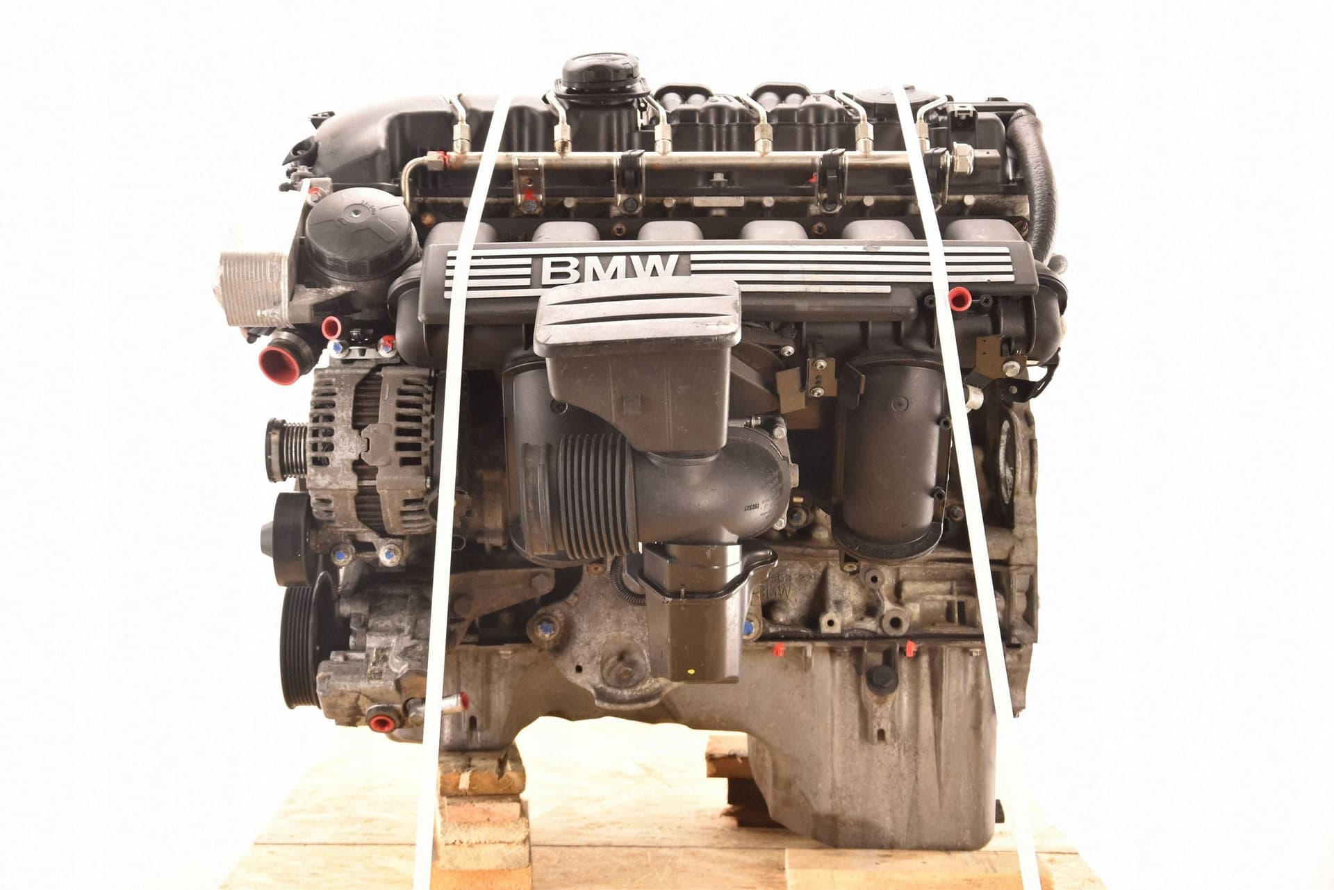 Moteur N53 B30 A — vue 4