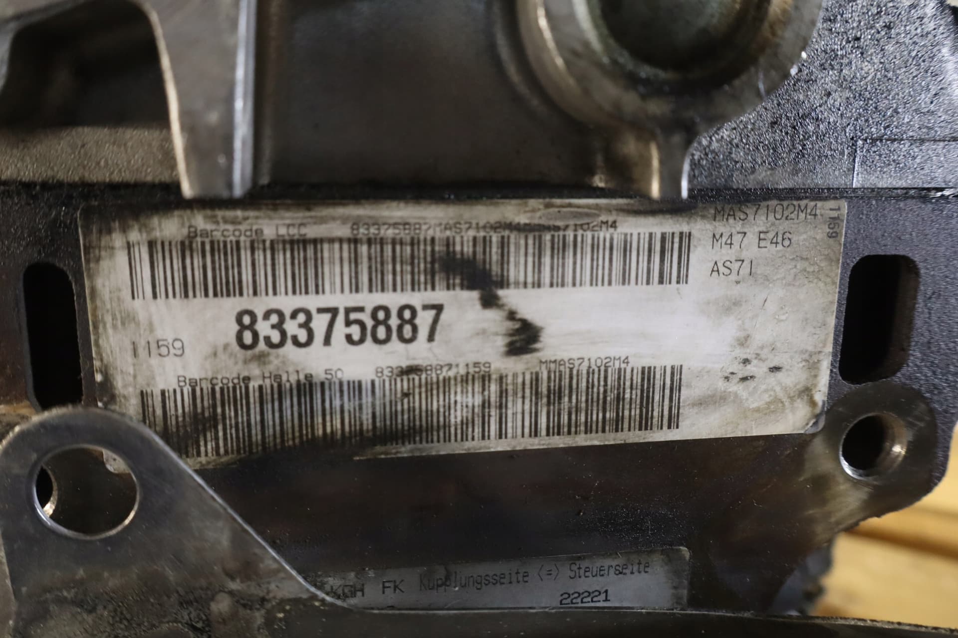 Moteur M47 D20 (204D4) — vue 4
