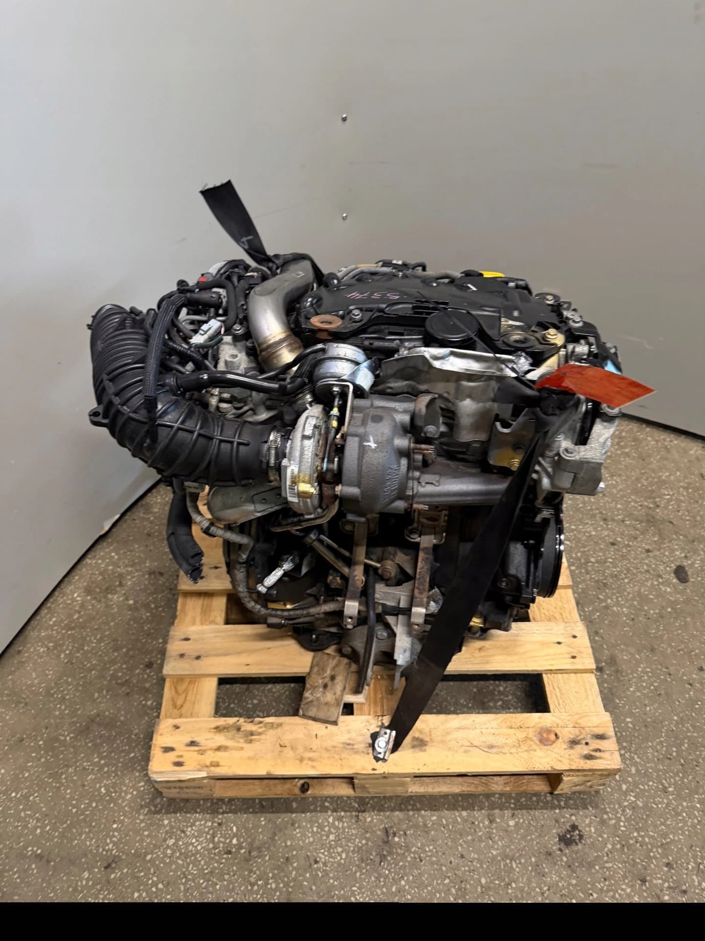 Moteur M9R 742 — vue 5