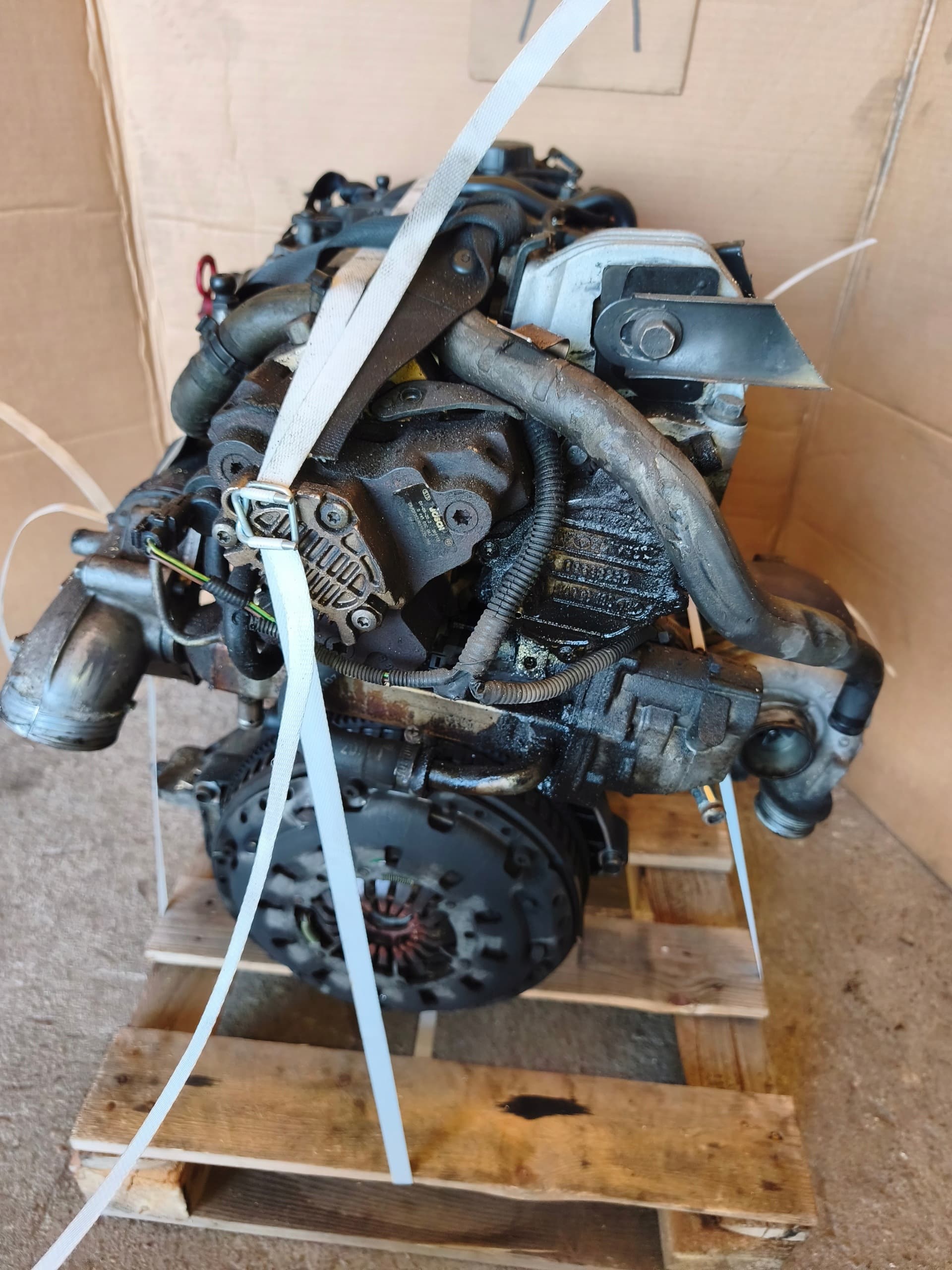 Moteur D 5244 T — vue 10