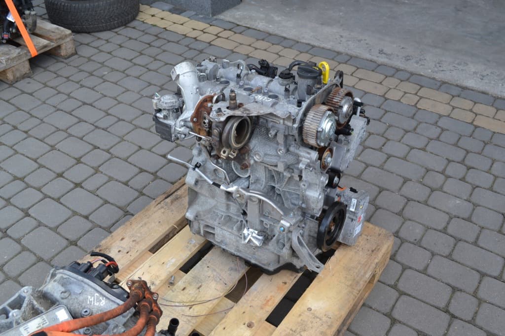 Moteur CUKB — vue 3