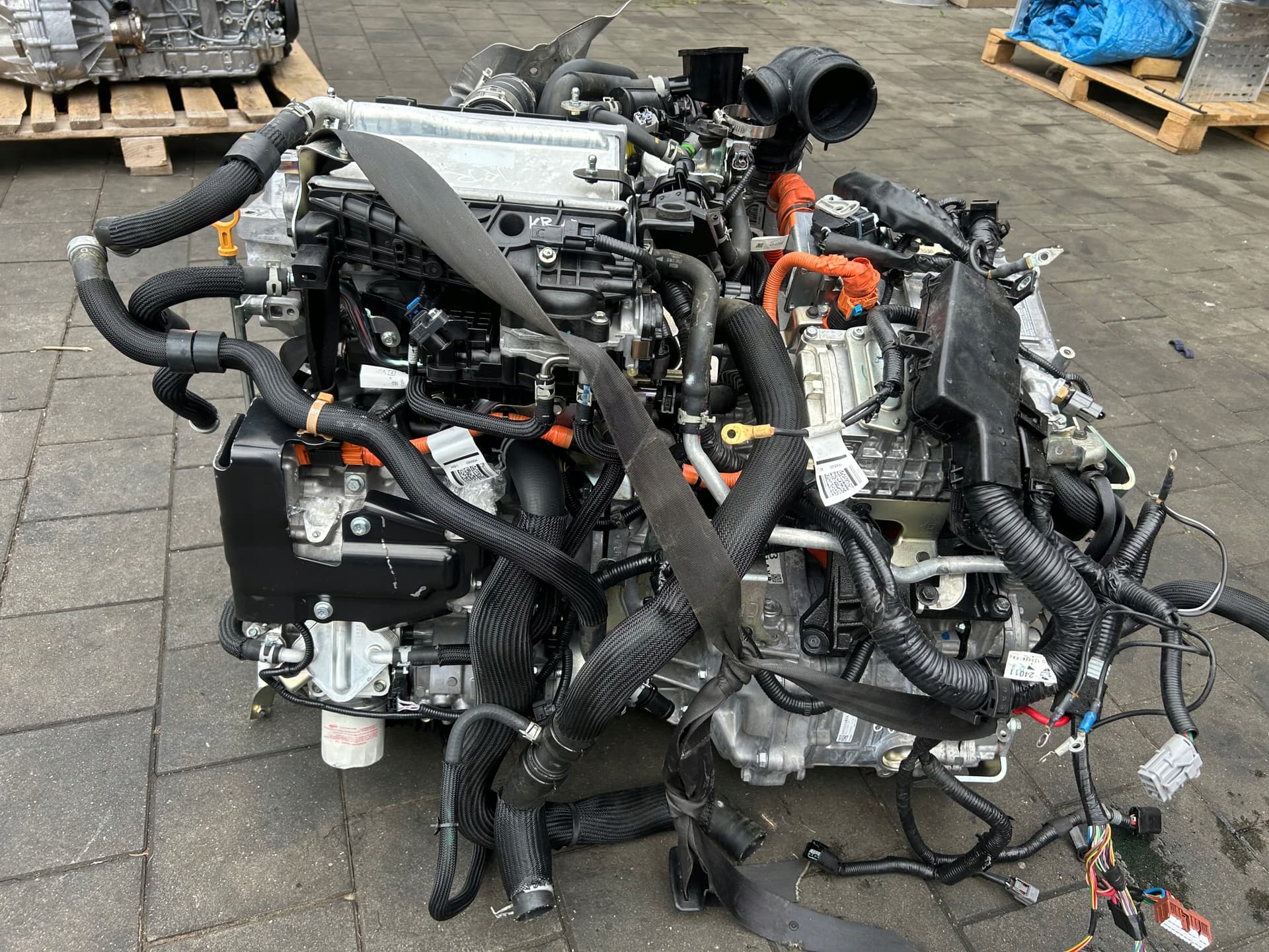Moteur KR15DDT — vue 3