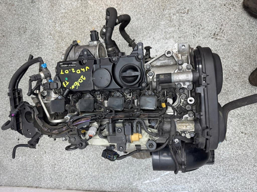 Moteur B 4204 T37 — vue 8