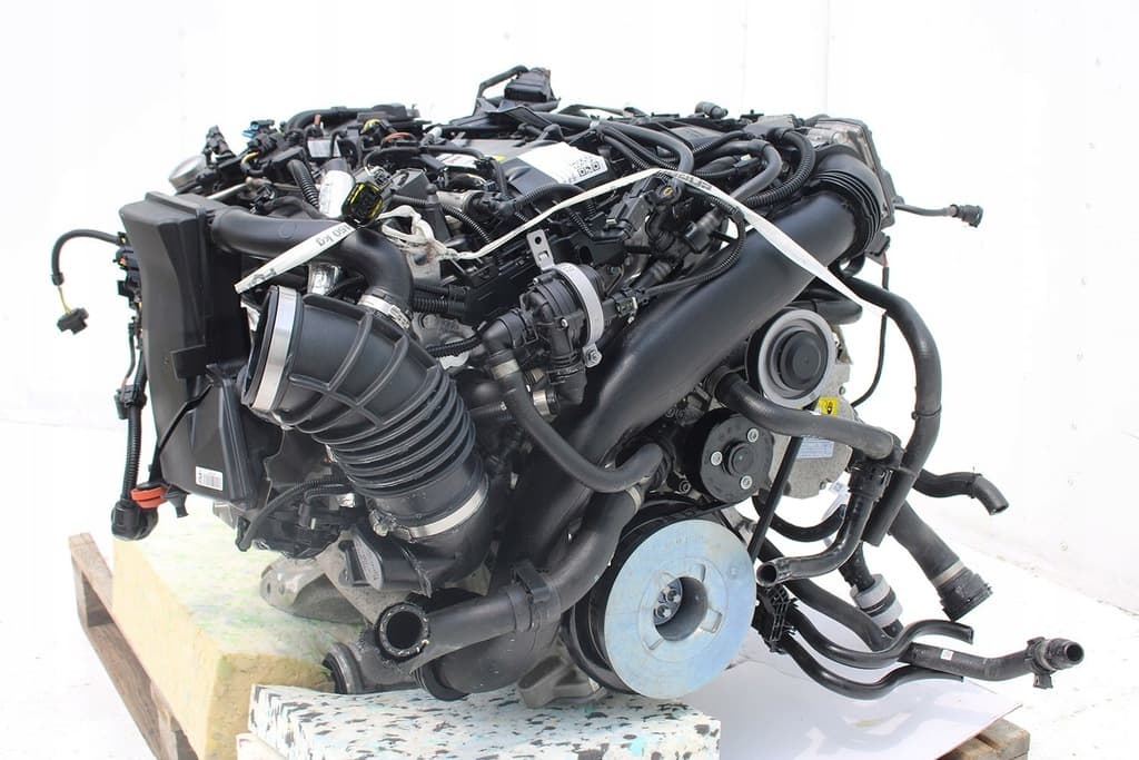 Moteur B58 B30 C — vue 3