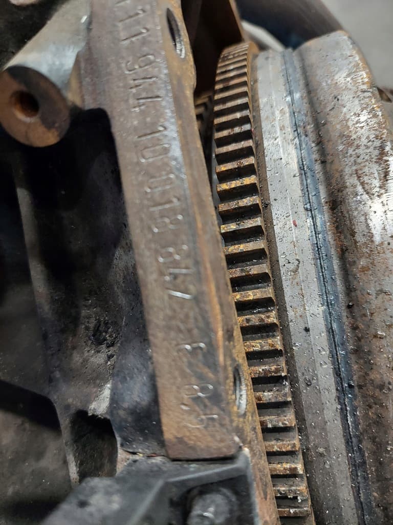 Moteur M 111.944 — vue 7