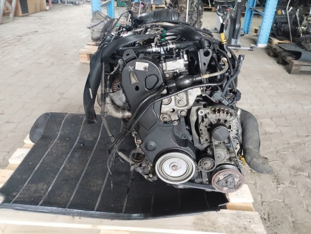 Moteur 4HS — vue 2