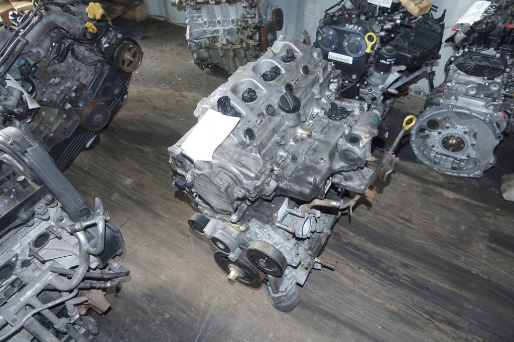 Moteur 2AD-FTV — vue 2