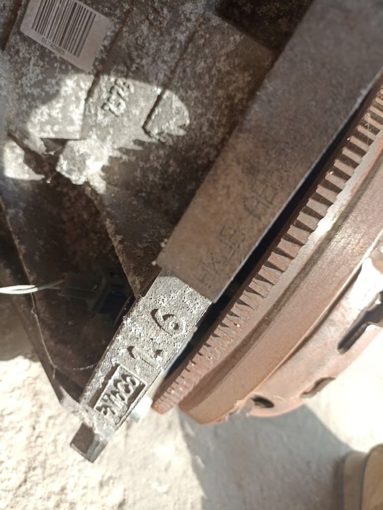 Moteur HXJB — vue 4