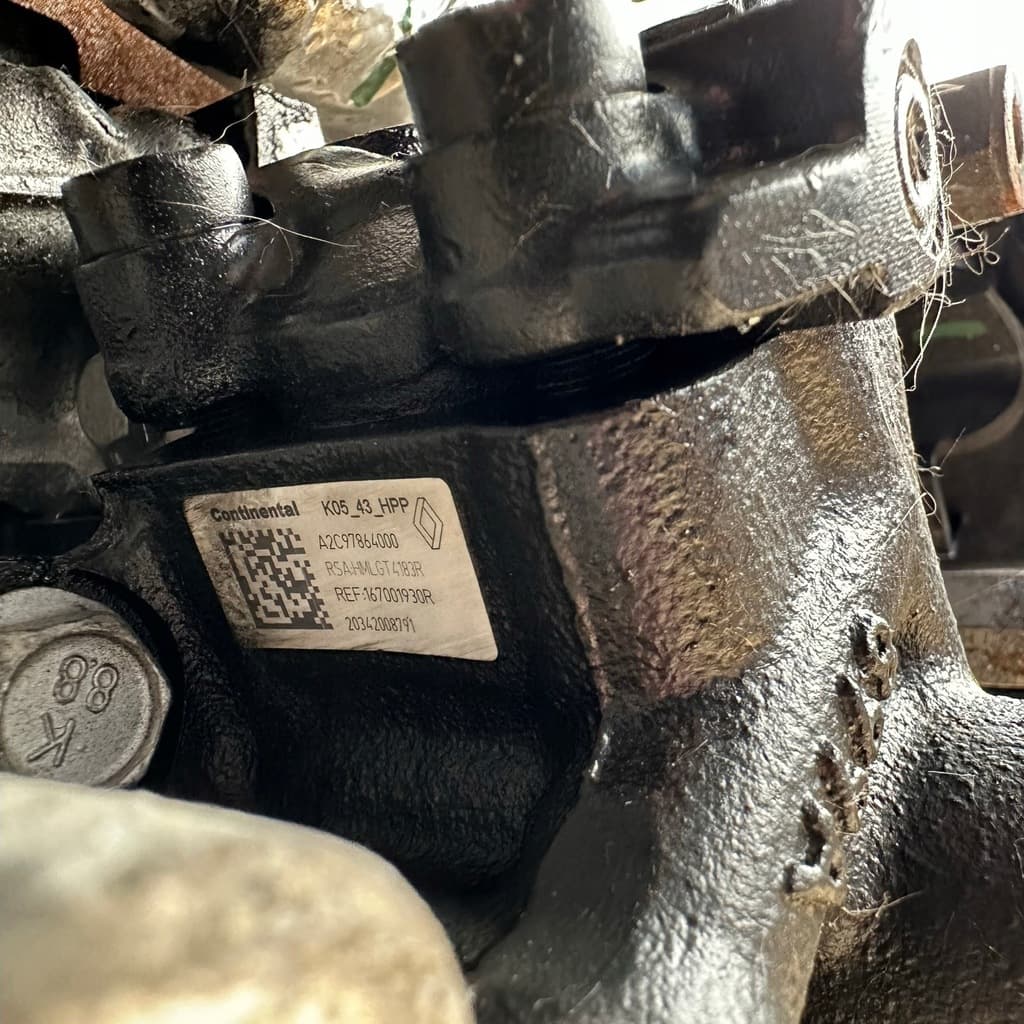 Moteur M9T 716 — vue 4