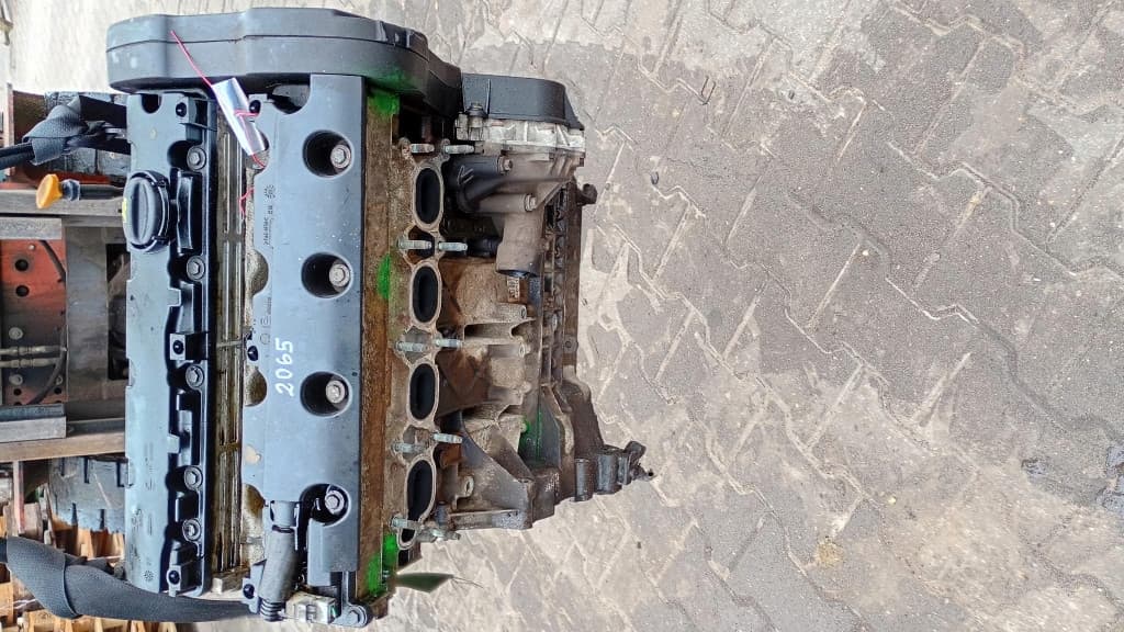 Moteur 6FZ (EW7J4) pour Peugeot 407