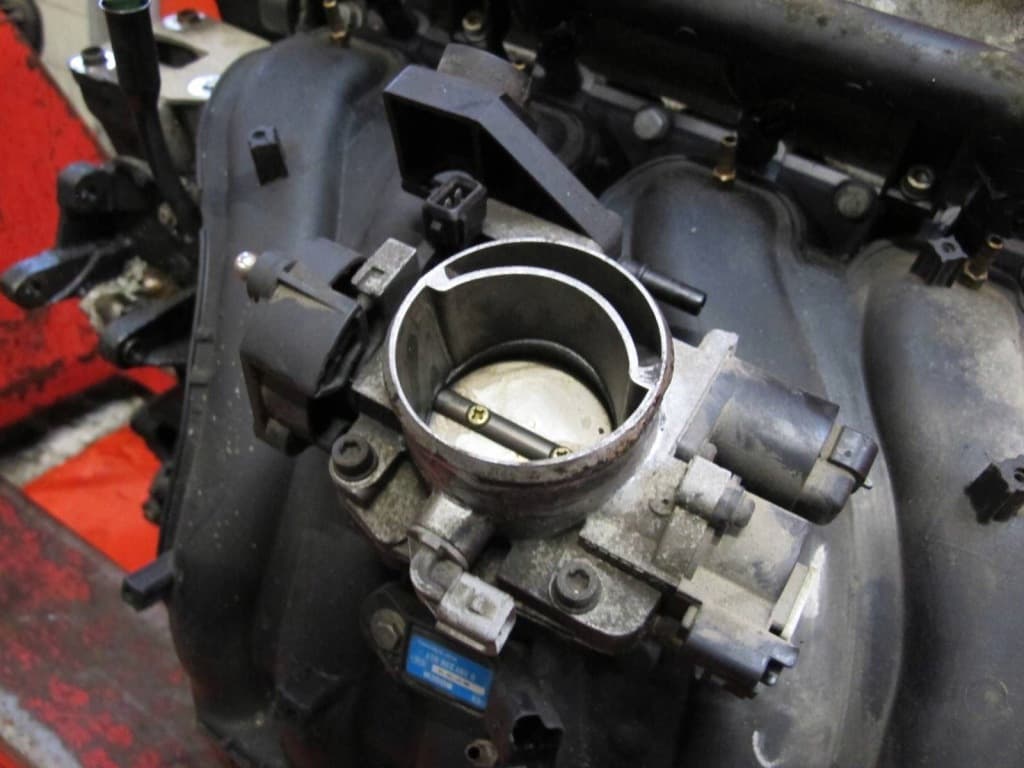Moteur RFR (EW10J4) — vue 2
