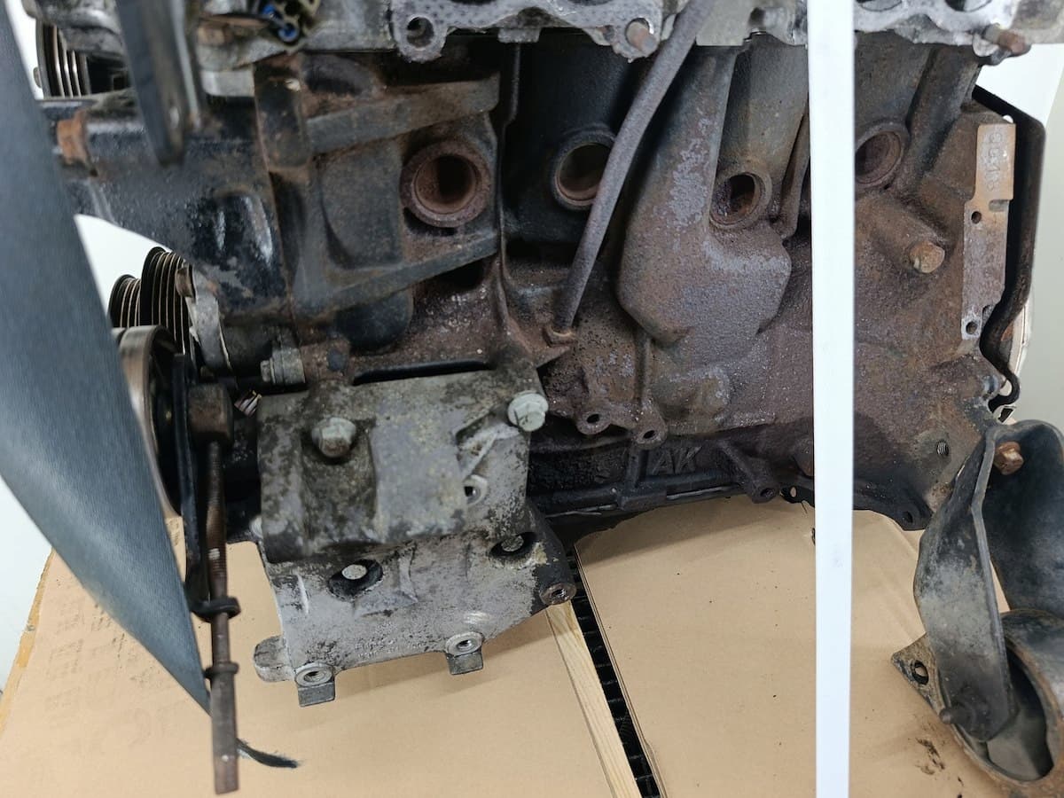 Moteur QG18DE — vue 5