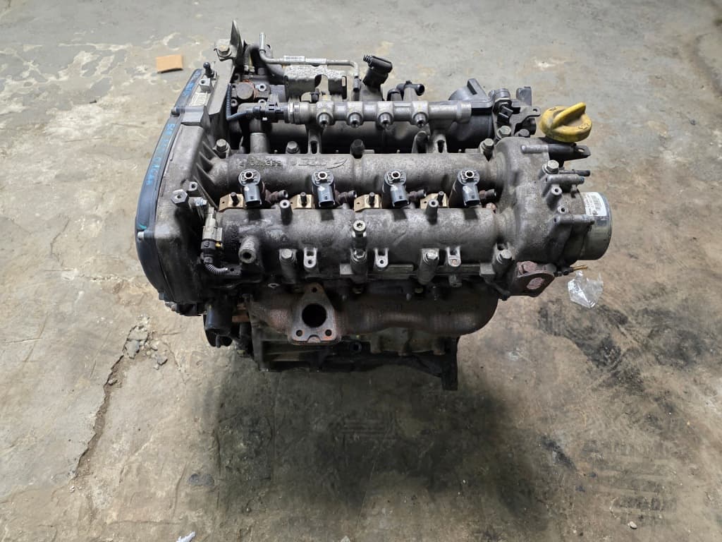 Moteur D16AA — vue 3