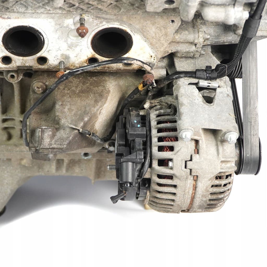 Moteur M 112.947 — vue 6