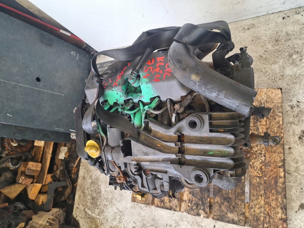 Moteur G9U 650 — vue 7
