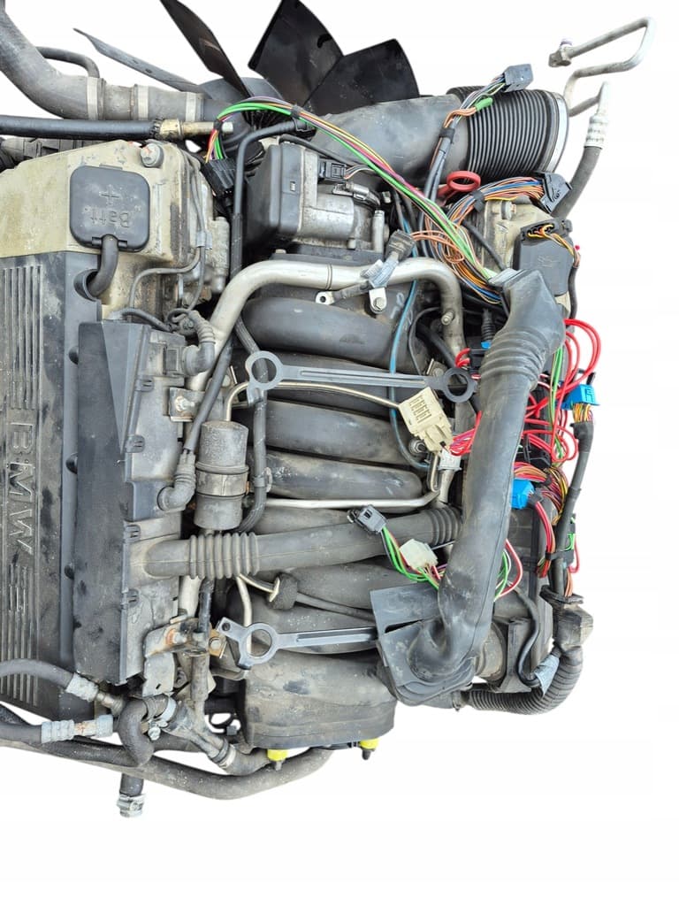 Moteur M62 B35 (358S1) — vue 3