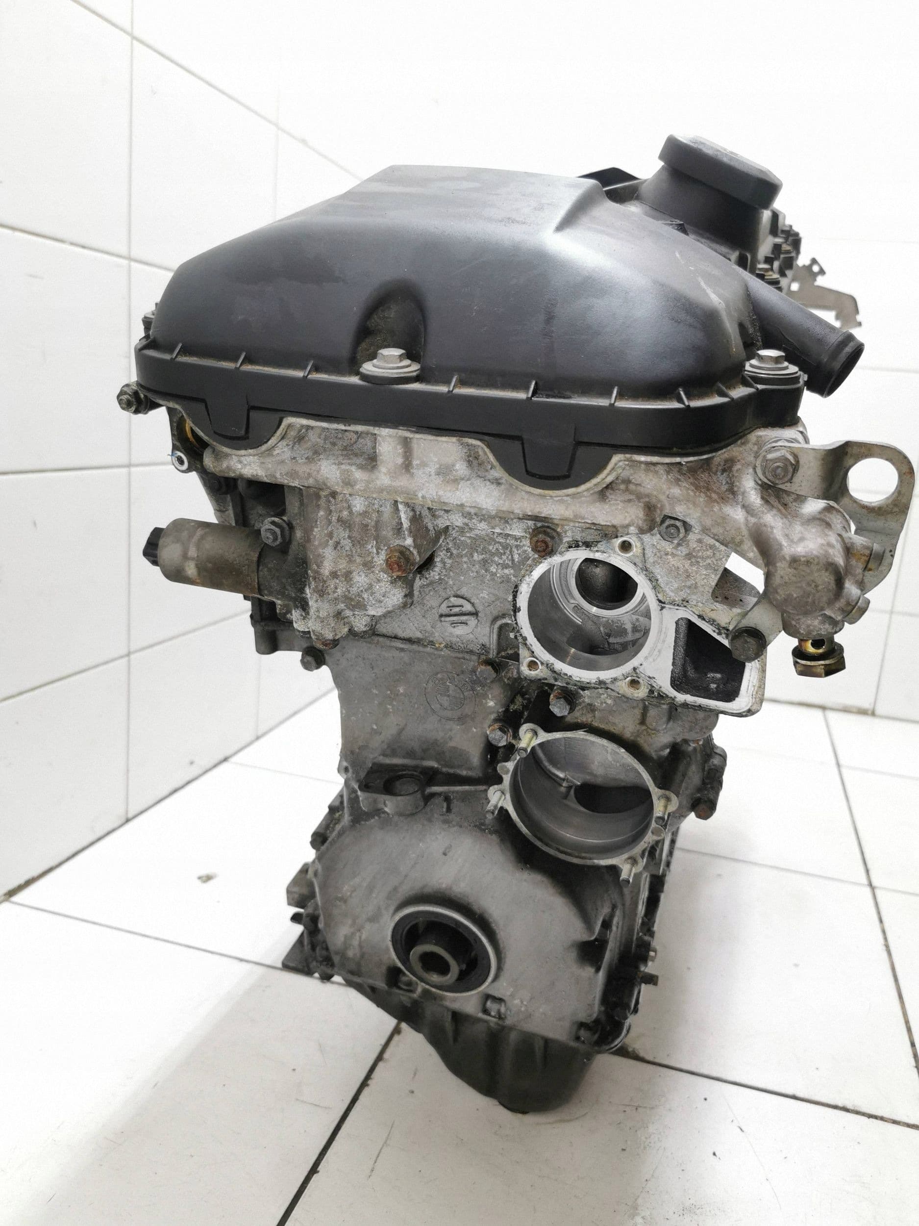 Moteur M52 B20 (206S4) — vue 3