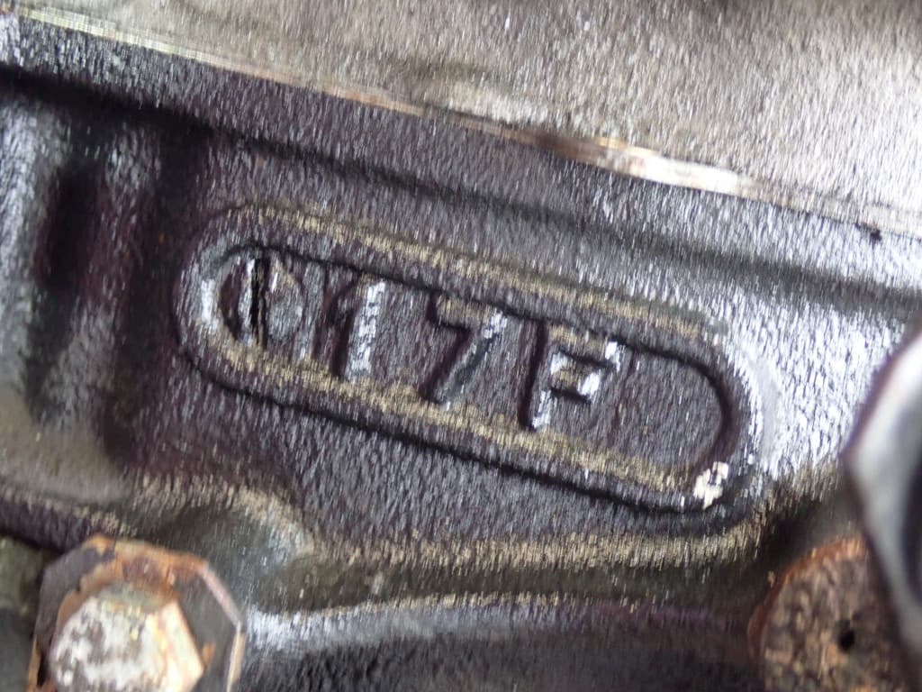 Moteur AUY — vue 6