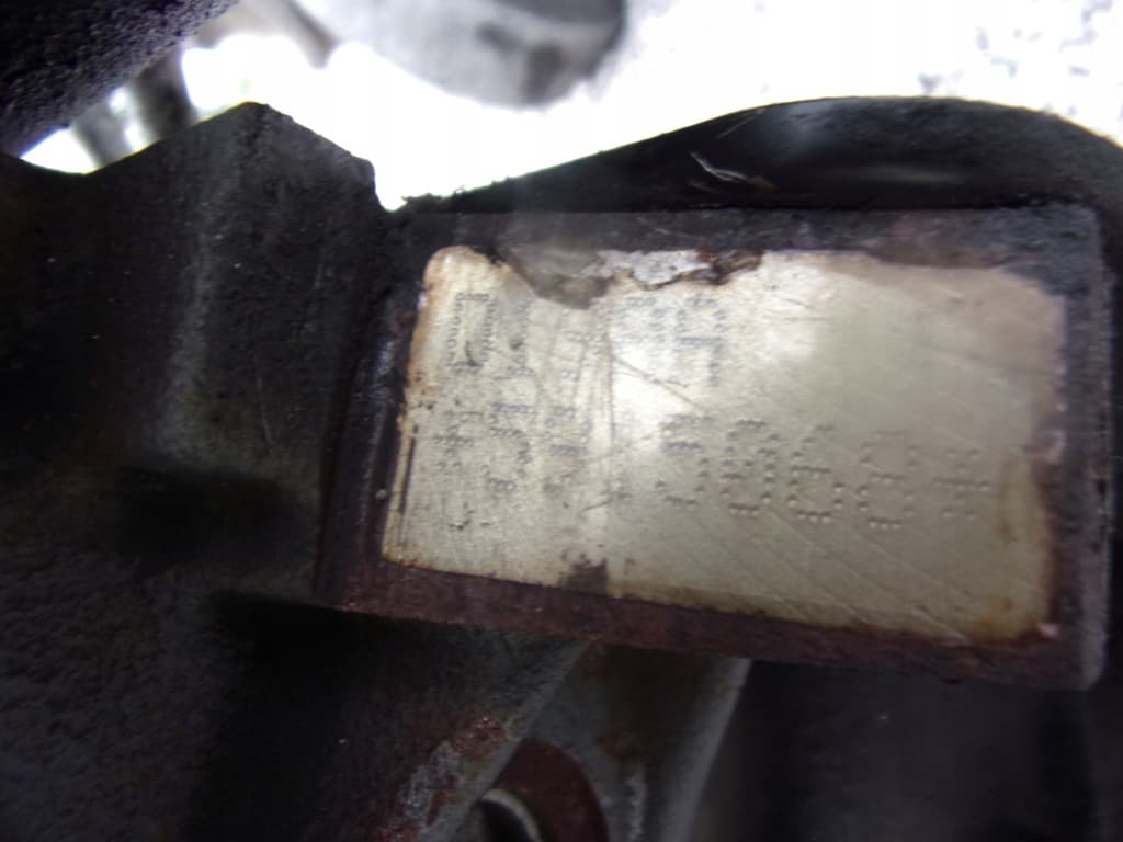 Moteur D19AA — vue 3