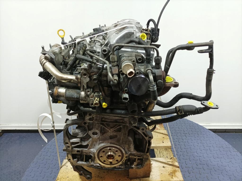 Moteur 2AD-FTV — vue 3