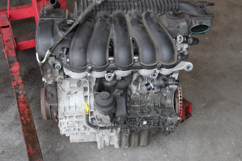 Moteur B 5244 S4 - Image 1