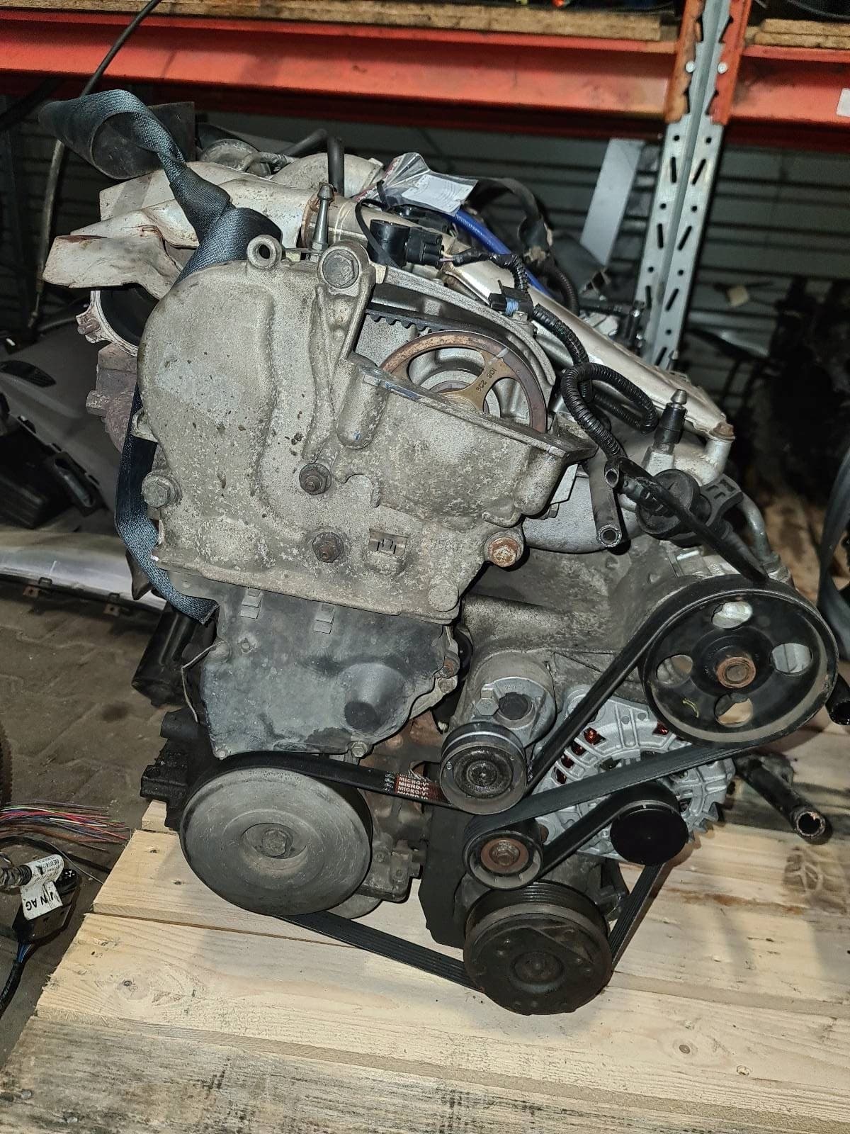 Moteur F4R 712 — vue 3