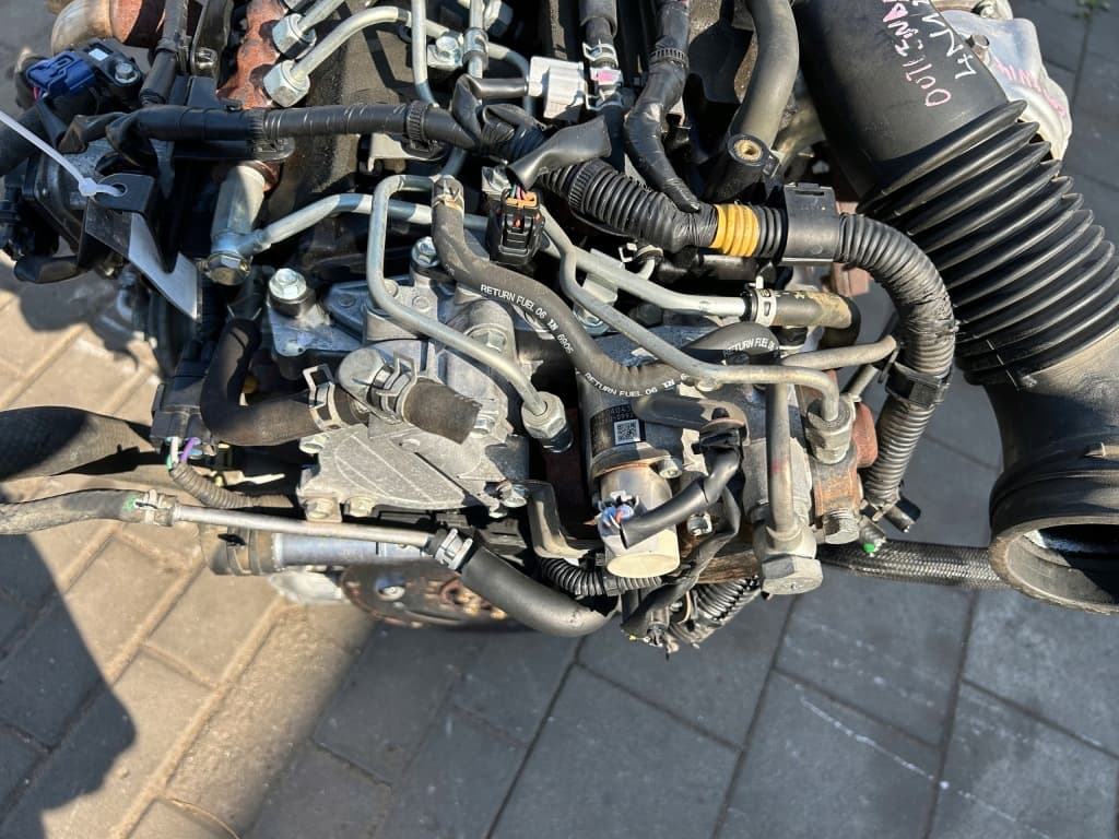 Moteur 4N14 — vue 5