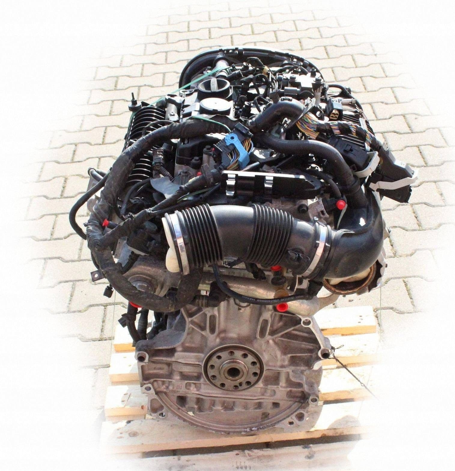 Moteur B 4204 T17 — vue 3