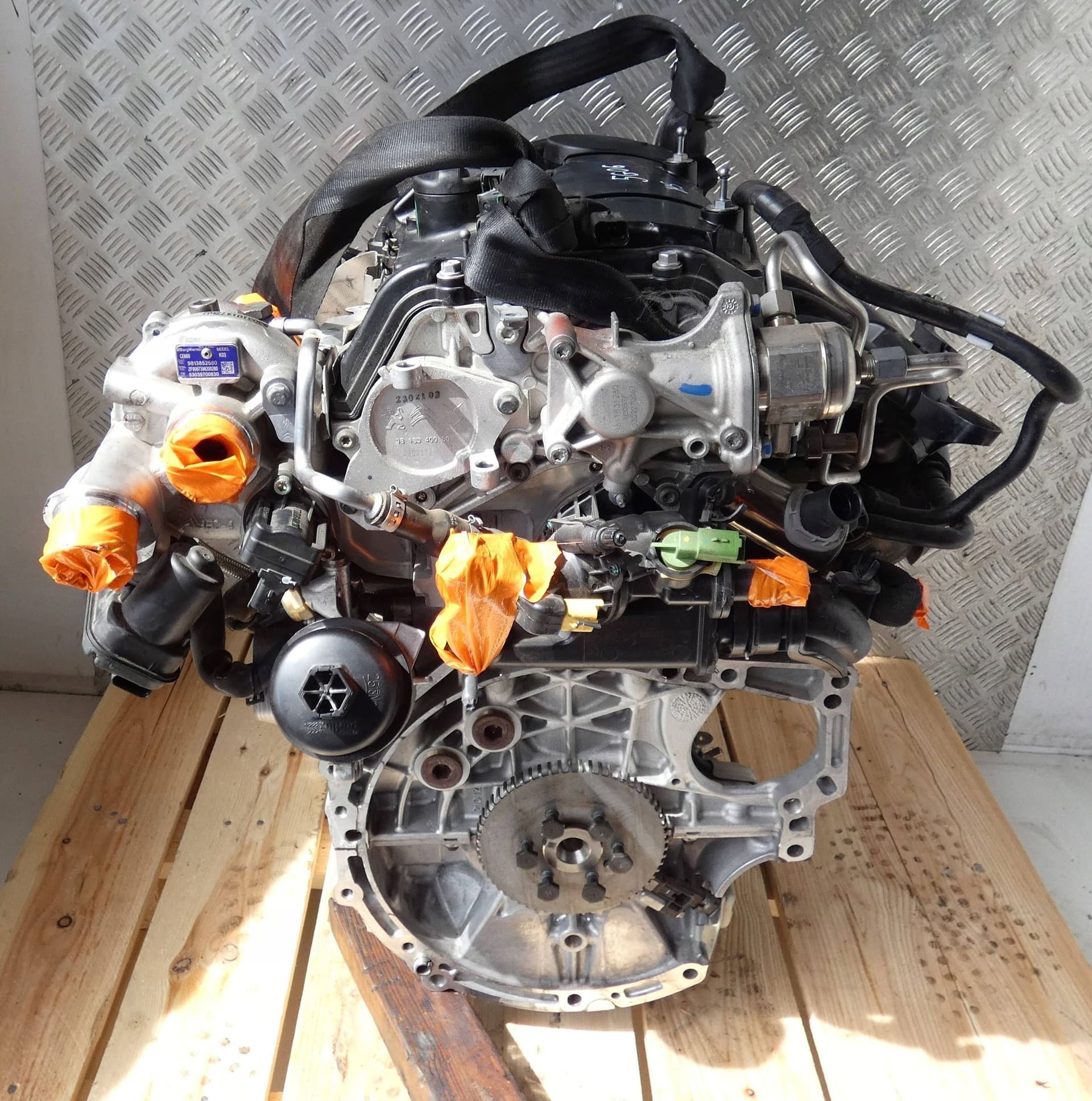 Moteur A 16 NHT (EP6FDT) — vue 2