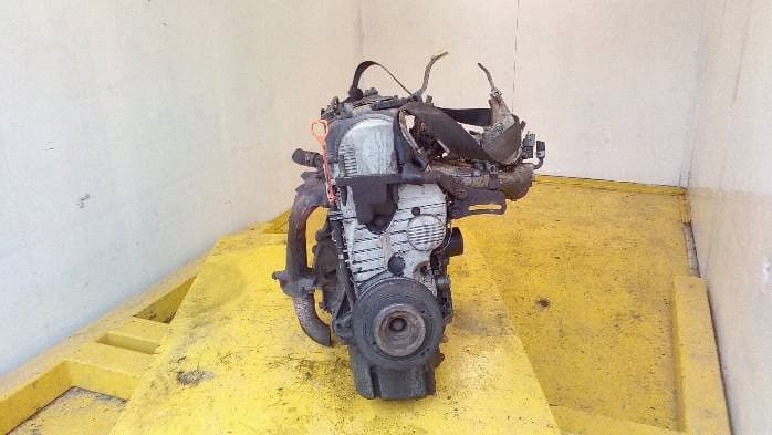 Moteur D16W1 — vue 4