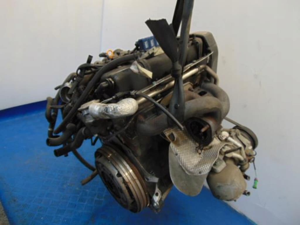 Moteur AZM — vue 2