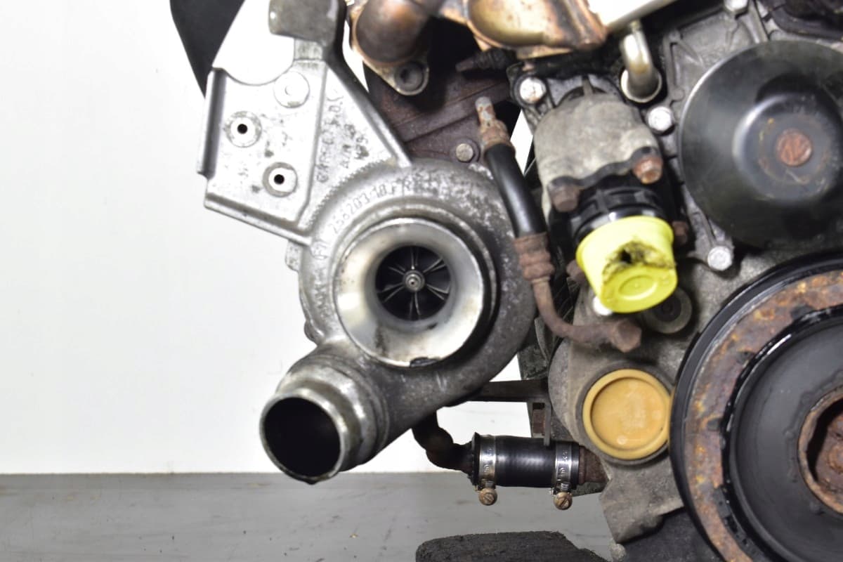 Moteur N47 D20 A — vue 4