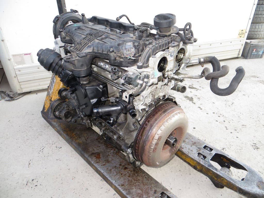 Moteur D 5244 T17 — vue 5
