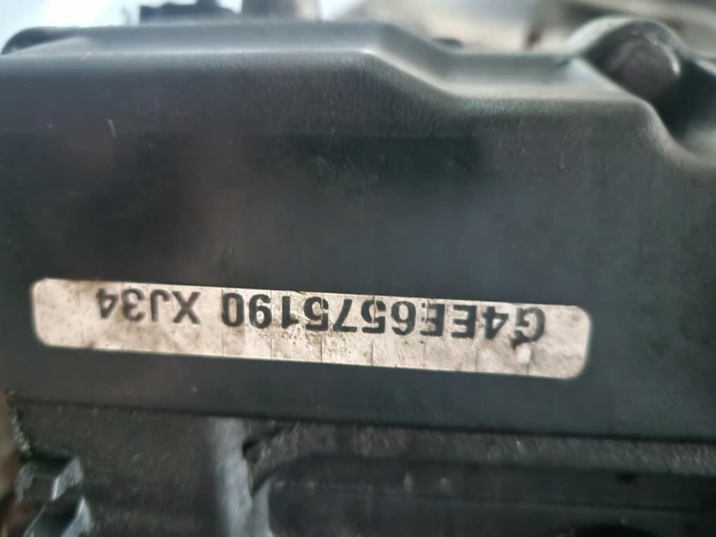 Moteur G4EE — vue 4