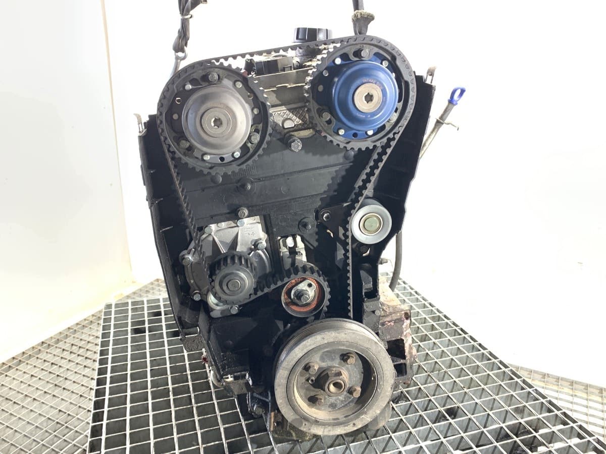 Moteur B 5254 T — vue 4