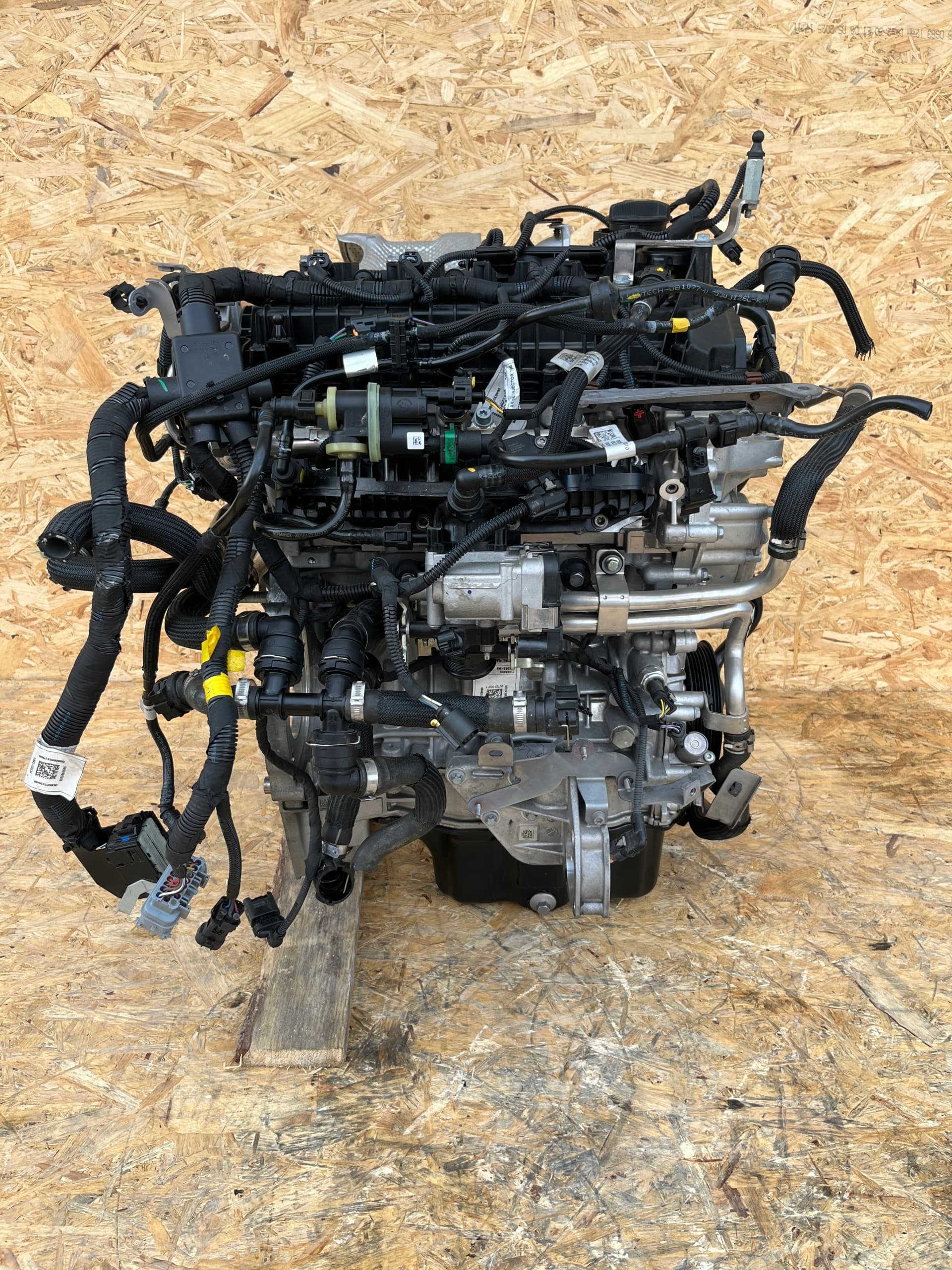 Moteur 46347812 — vue 5