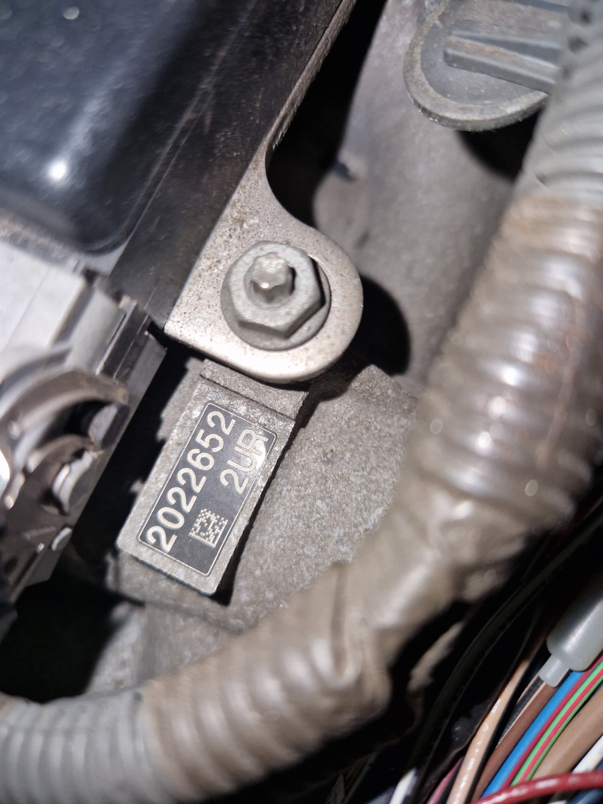 Moteur 2UR-GSE — vue 10