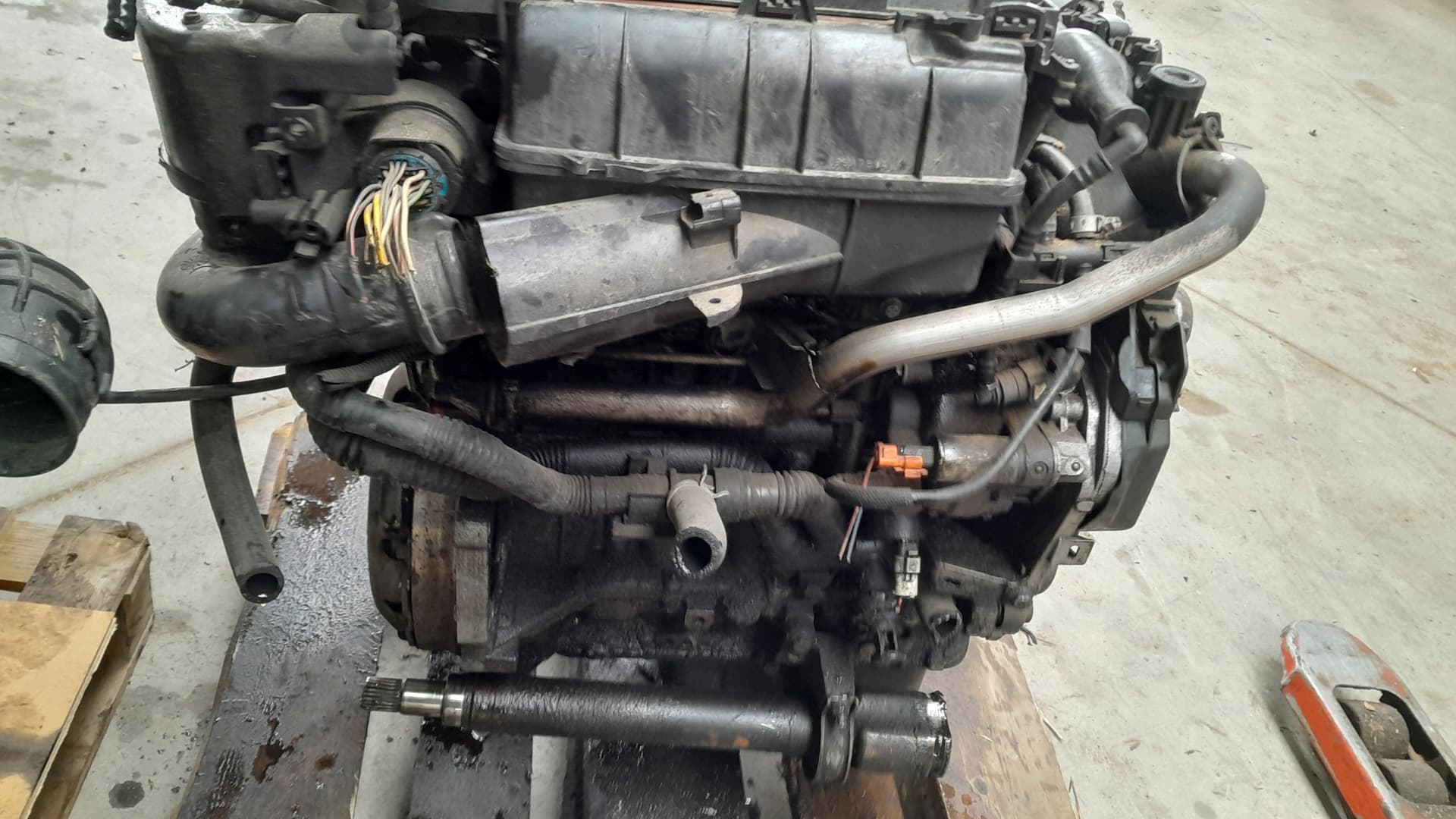 Moteur F6JA — vue 3