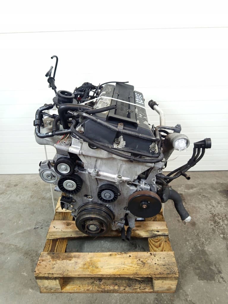 Moteur B205E — vue 3